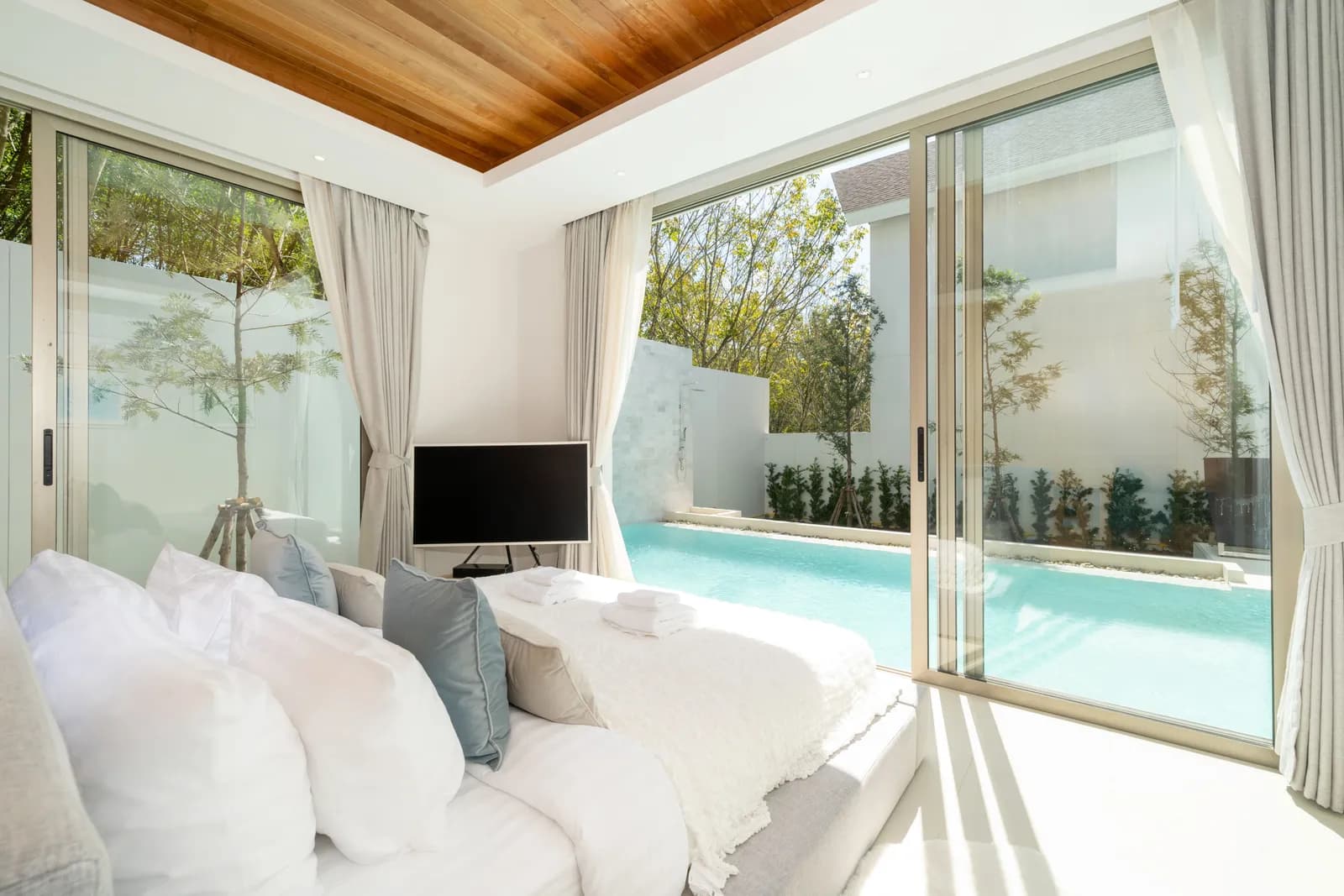 Elegant 3-Bedroom Villa for Rent in Cherng Talay, Phuket | SI11062601 — Thumbnail 4