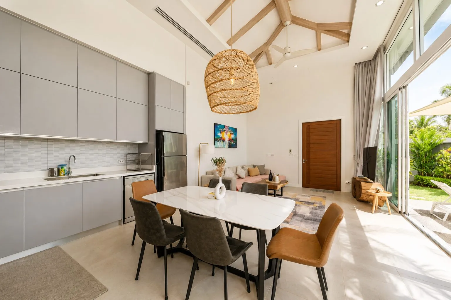 Luxurious 3-Bedroom Pool Villa & Rent in Cherng Talay for Sale | SI10062602 — Thumbnail 10