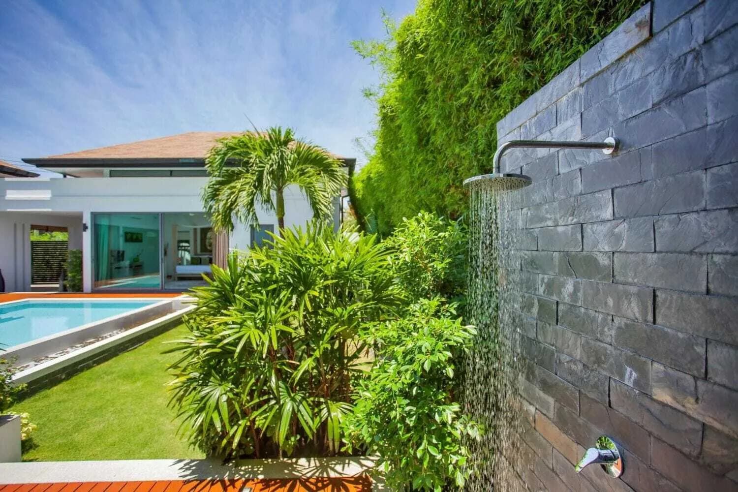 Gorgeous 4 bedrooms villa – Based in Rawai — Photo 1