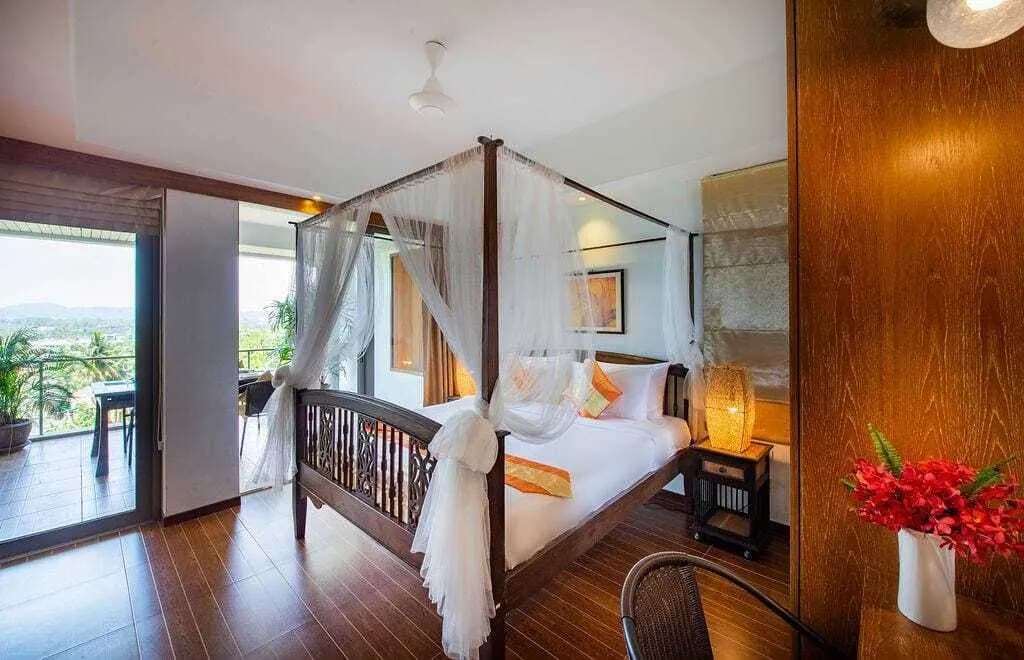 Luxury 4 bedrooms villa – Sea View – in Bang Tao — Thumbnail 8