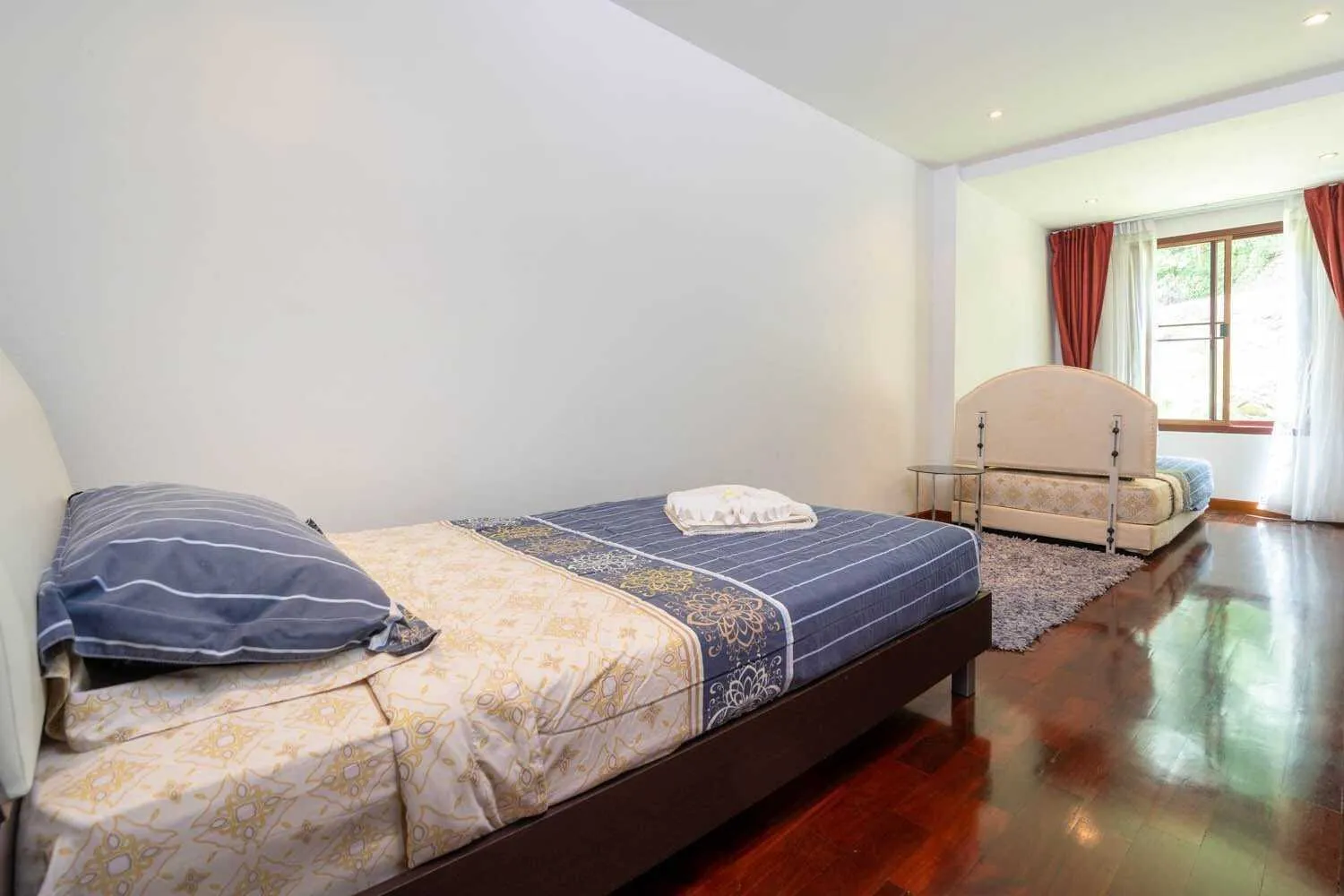 Seaview 5 Bedrooms with private pool villa — Thumbnail 2