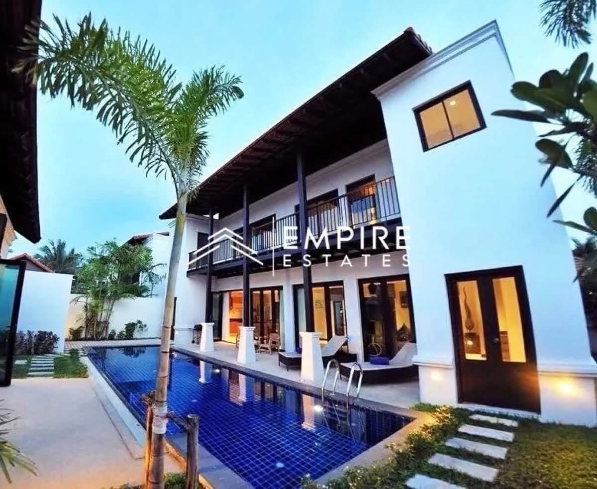 Two-Storey pool villa in Cherng Talay near Boat Avenue — Photo 1