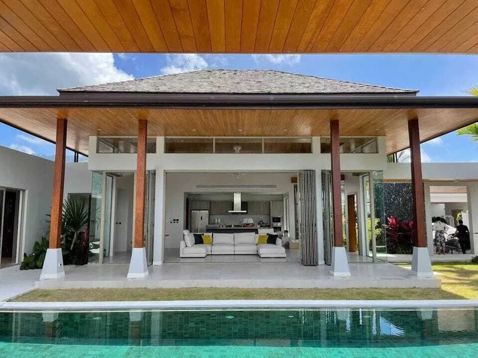 Stunning 4 Bedrooms with Private Pool Villa in Bangtao Beach — Thumbnail 14