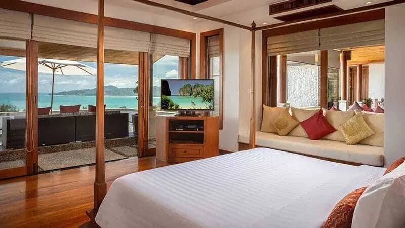 Grand Luxury Seaview 5 Bedrooms with private pool for rent in Surin Beach — Thumbnail 13