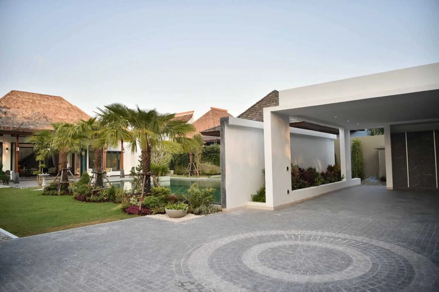 The Lake House Luxury 4 Bedrooms Pool Villa for rent — Thumbnail 3