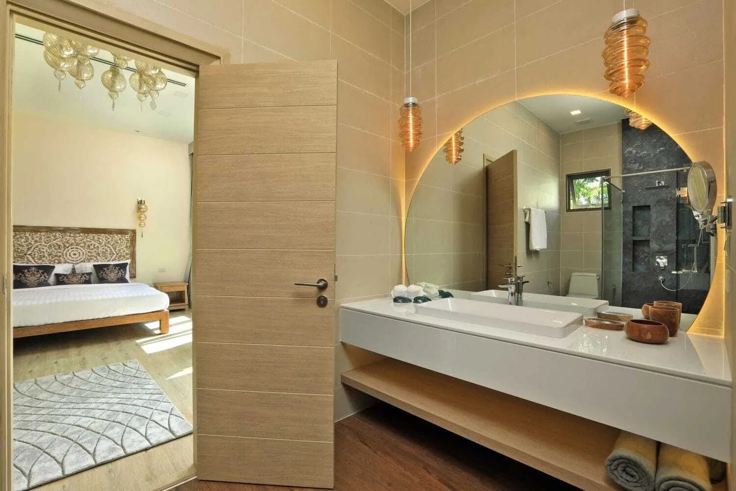 Sai Taan 5 bedroom villa with pool view in Sai Taan — Thumbnail 3