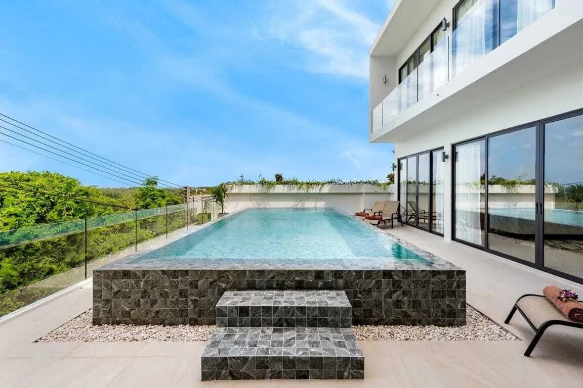 Seaview 4 Bedrooms with private pool villa for sale — Thumbnail 18