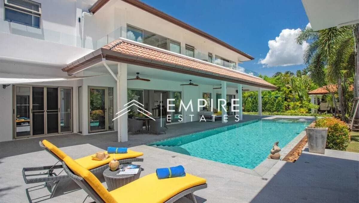 Spectacular 5 Bedroom with private pool villa for sale — Photo 1
