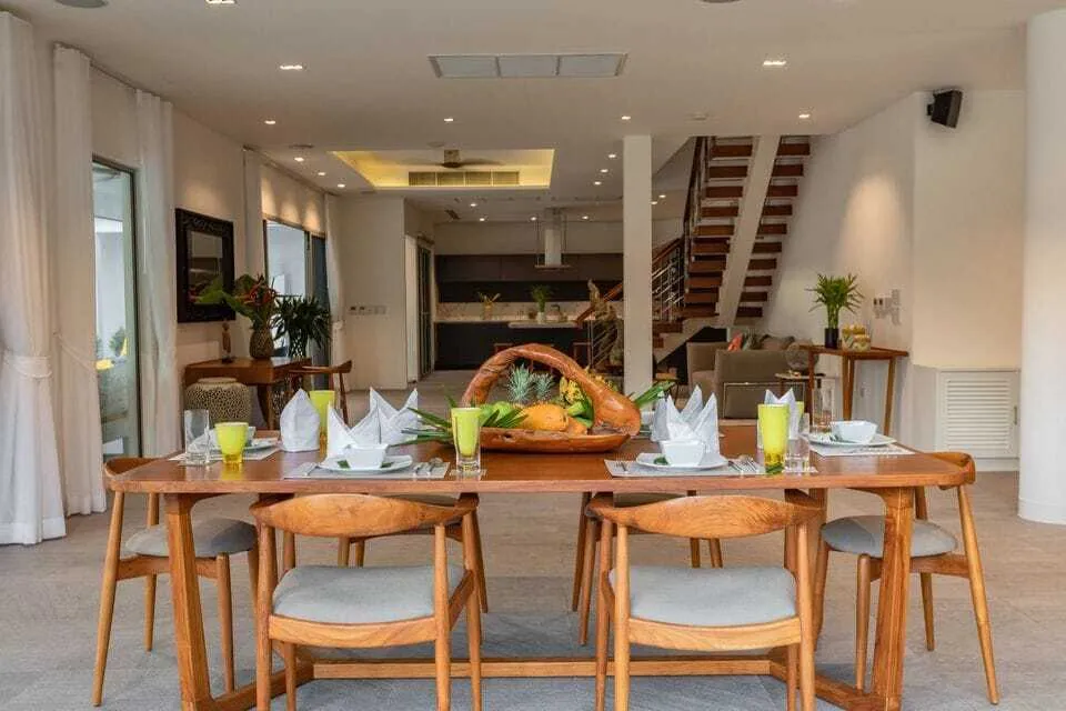 Spectacular 5 Bedroom with private pool villa for sale — Thumbnail 3