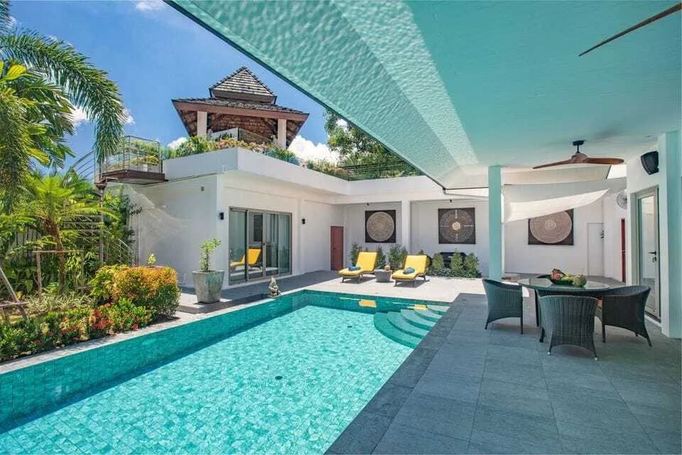 Spectacular 5 Bedroom with private pool villa for sale — Thumbnail 20