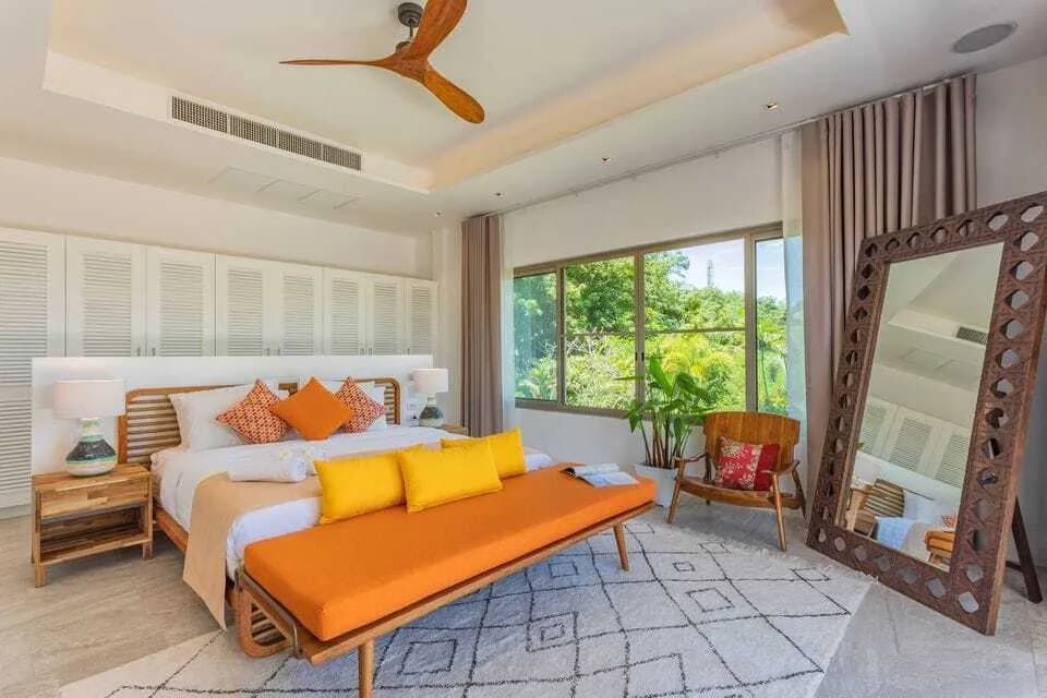 Spectacular 5 Bedroom with private pool villa for sale — Thumbnail 25