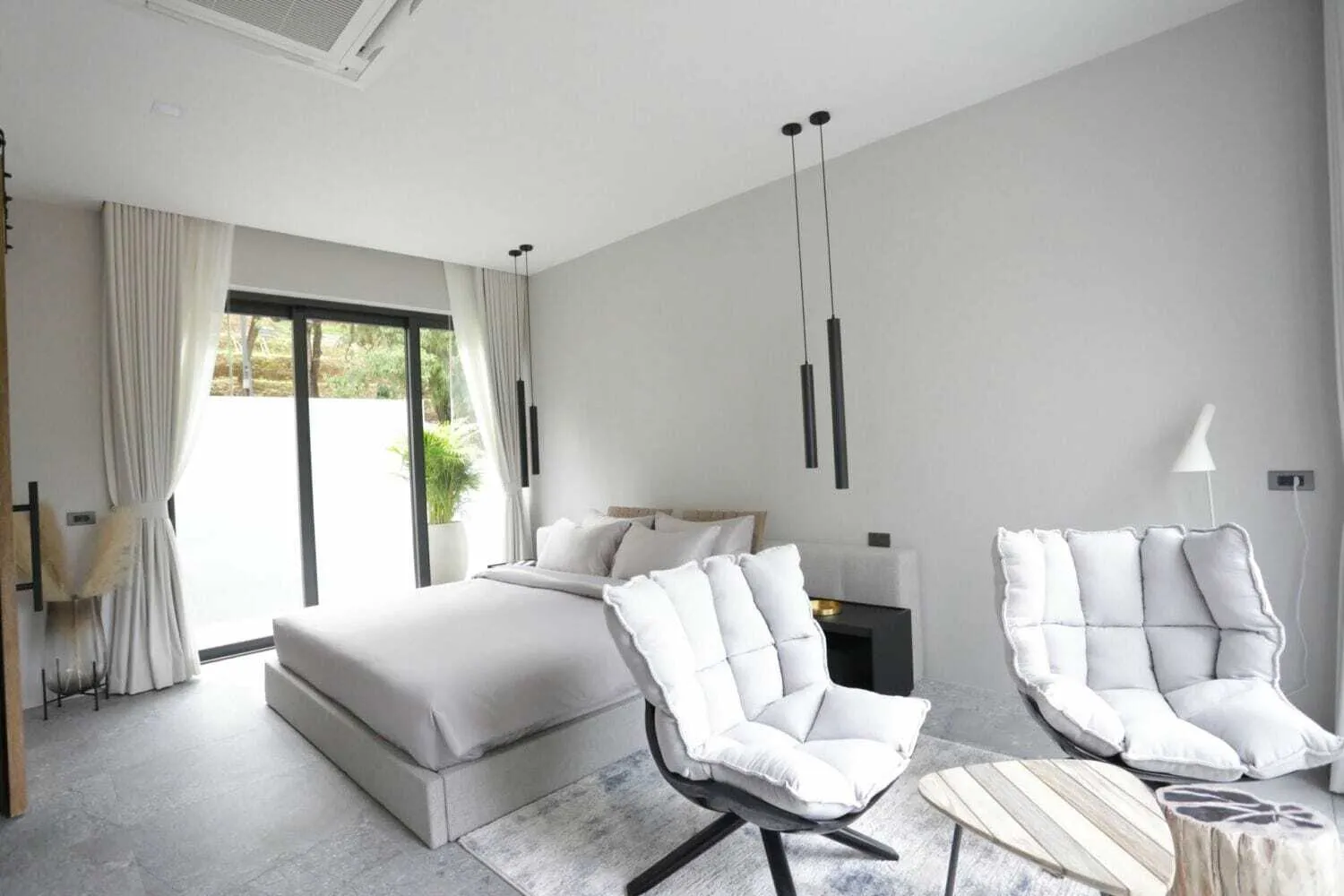 Mountain 4 bedrooms — Thumbnail 11