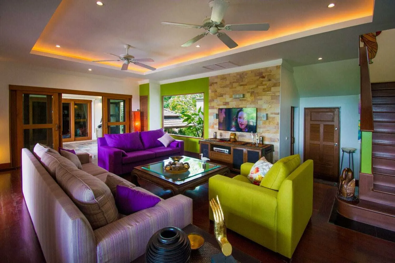 Private Pool Villa With 6 Bedrooms For Sale In Choeng Thale — Thumbnail 9