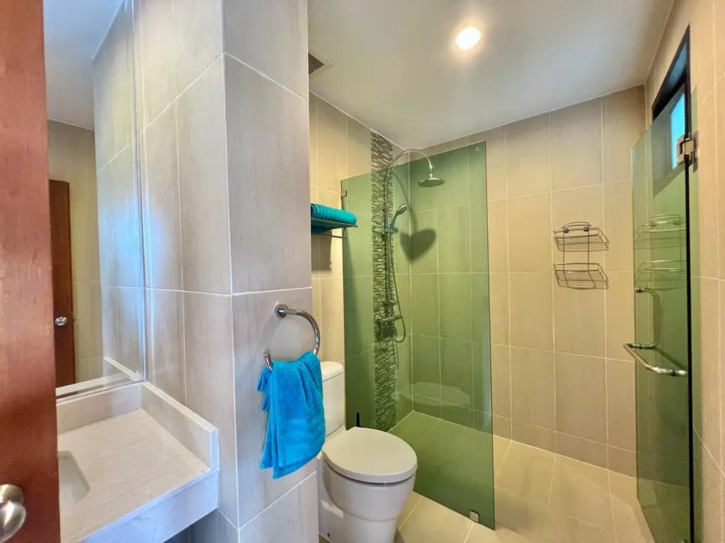 3 bedrooms villa for sale in Laguna Link, Choeng Thale, Phuket — Thumbnail 7