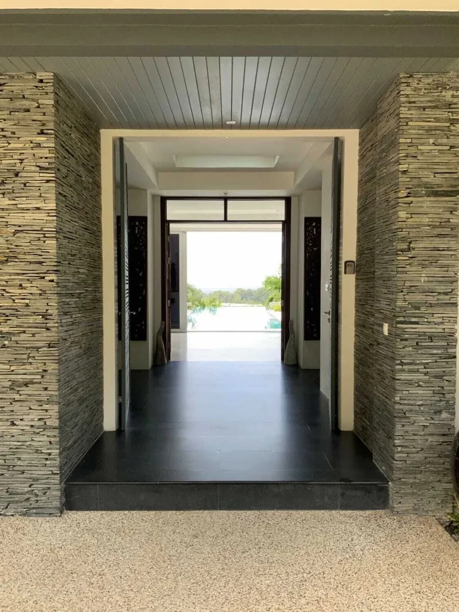 Luxury Private Pool Villa With 4 Bedrooms For Rent In Layan — Thumbnail 2