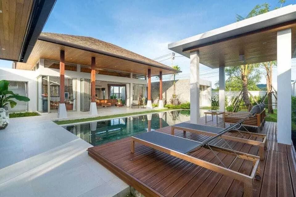 Botanica 4 bedrooms with private pool for rent — Thumbnail 3