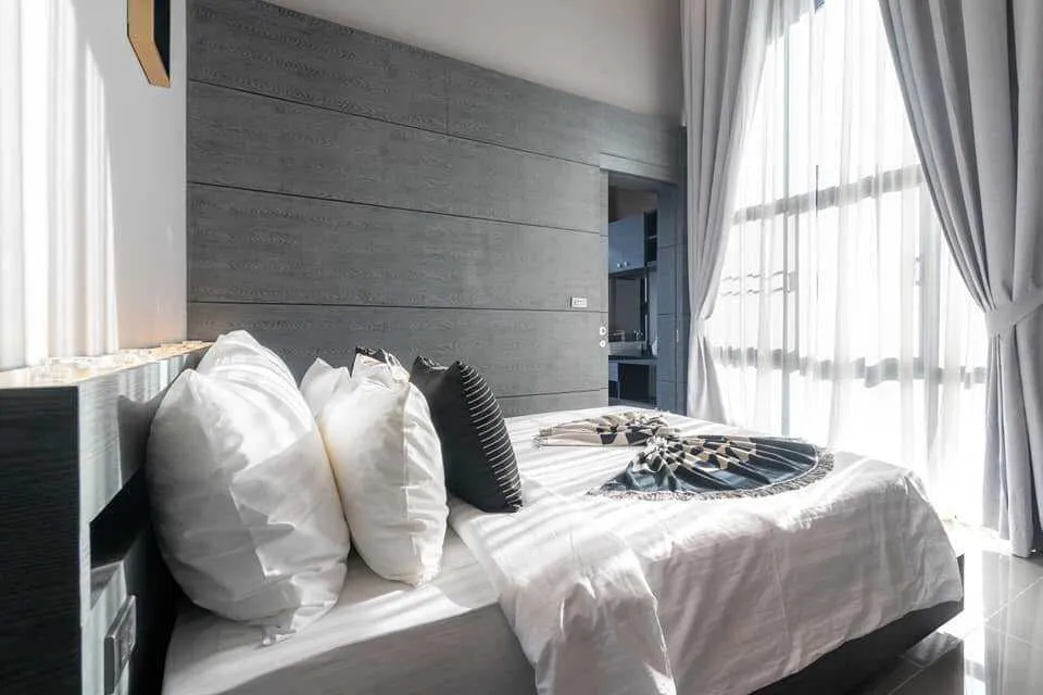Modern 4 bedrooms with private pool for rent — Thumbnail 2