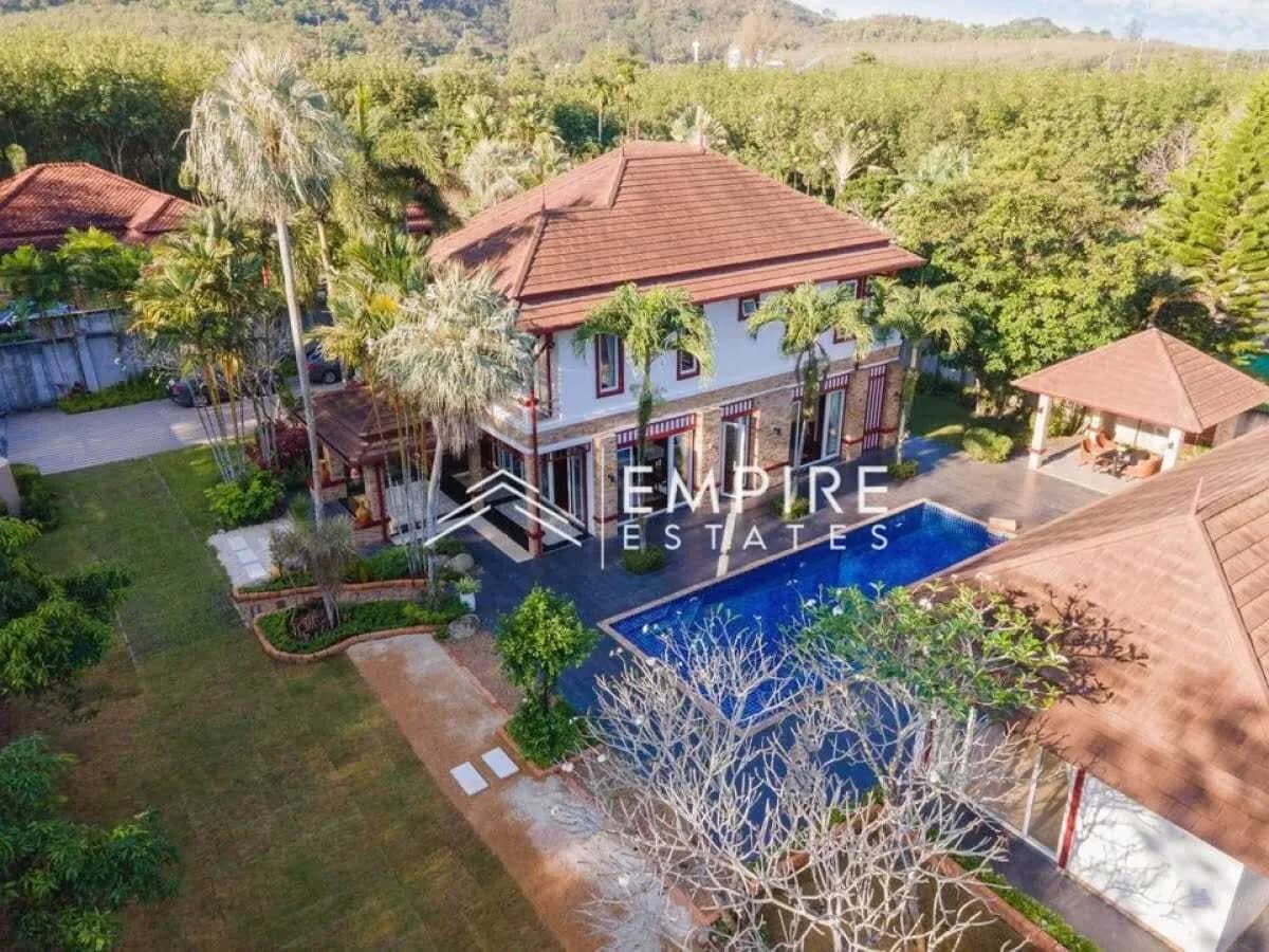 5 bedrooms with private pool for rent — Photo 1