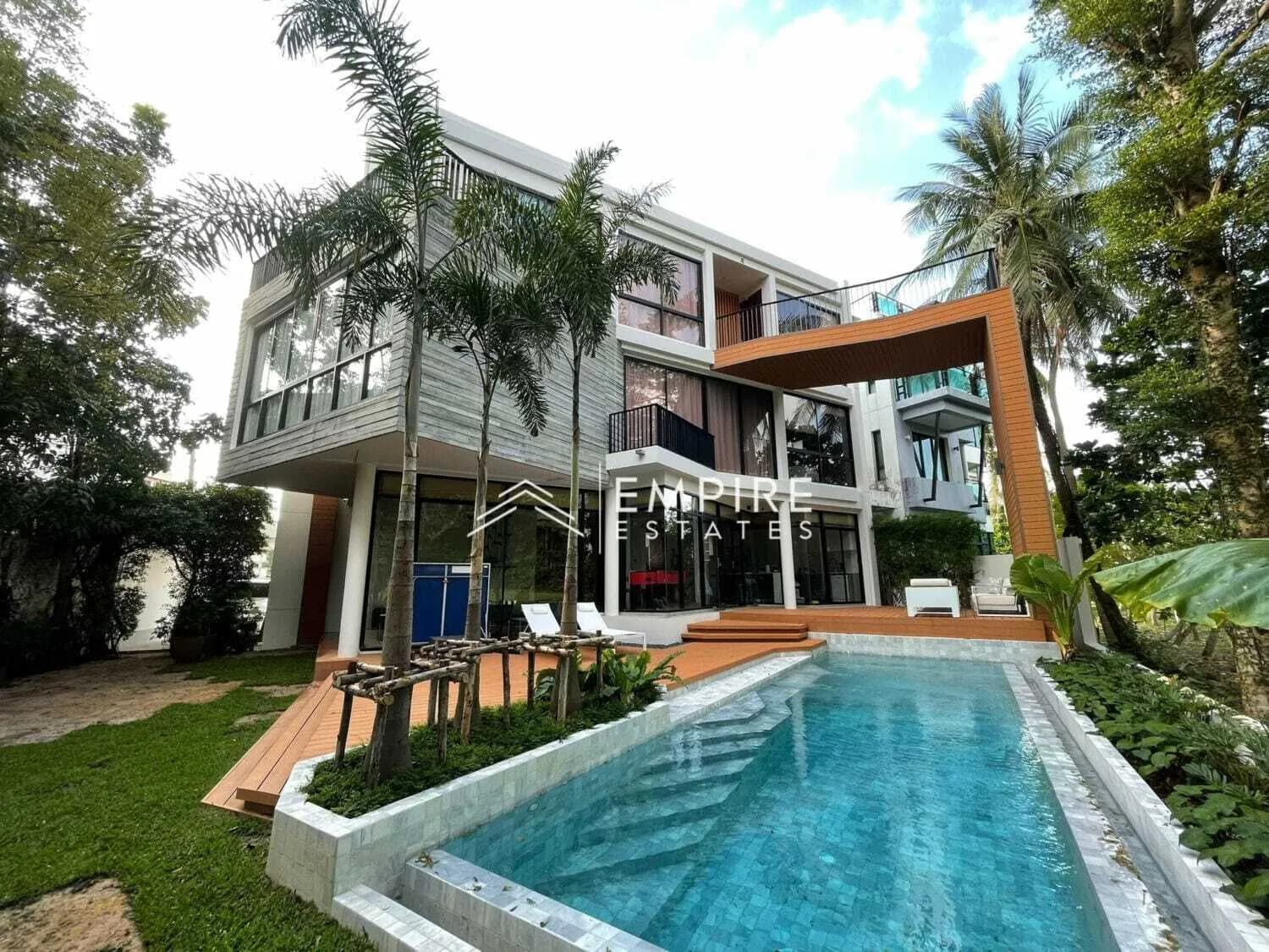 Newly Renovated Private Pool Villa With 4 Bedrooms For Sale — Photo 1