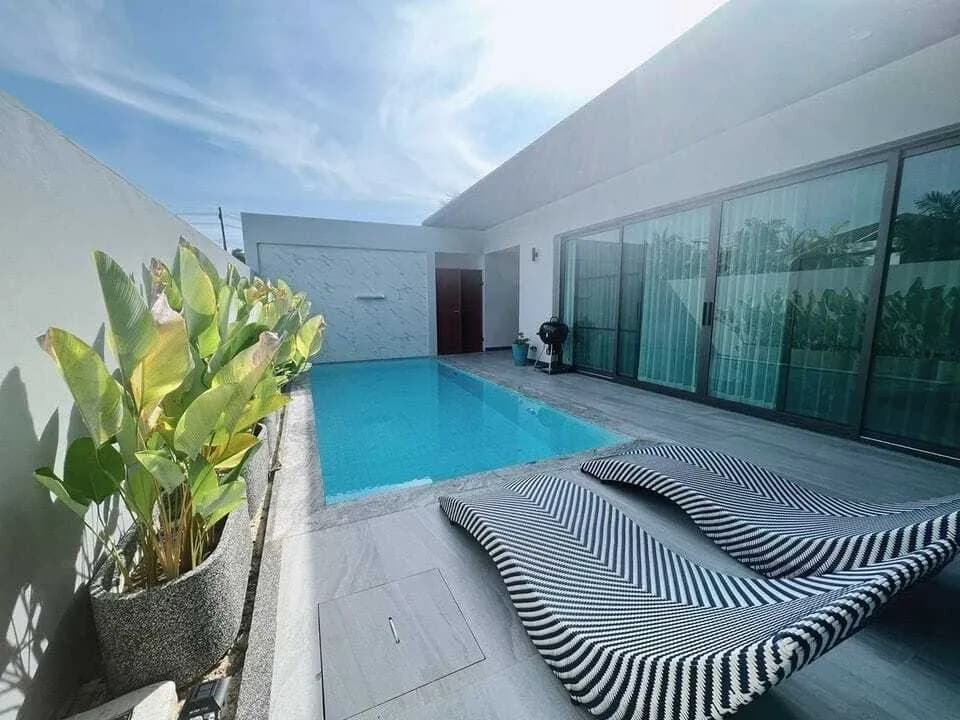 Modern 3 Bedrooms with private pool for rent in Choeng Thale — Thumbnail 15