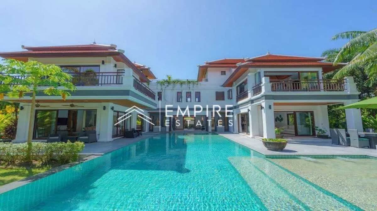 Luxury 6 bedrooms with private pool for rent — Photo 1