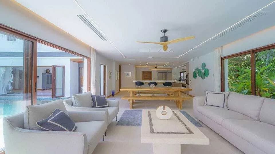 Luxury 6 bedrooms with private pool for rent — Thumbnail 12