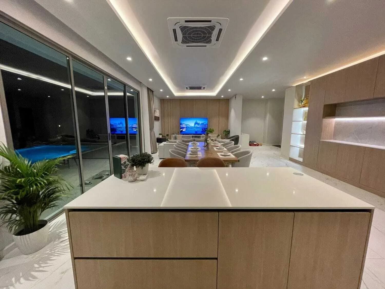 Modern 4 bedrooms with private pool for rent in Koh Keaw — Thumbnail 8