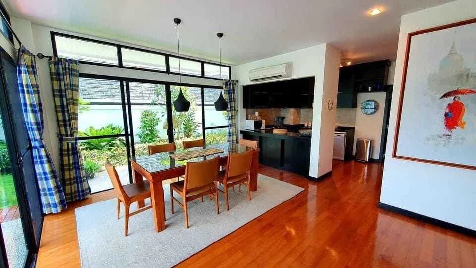 Beautiful 4 bedrooms with private pool for rent in Layan — Thumbnail 6
