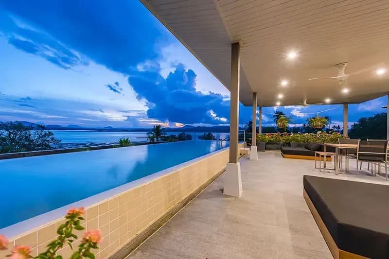 Stunning 7 Bedrooms Villa in Mai Khao, Phuket — Thumbnail 9
