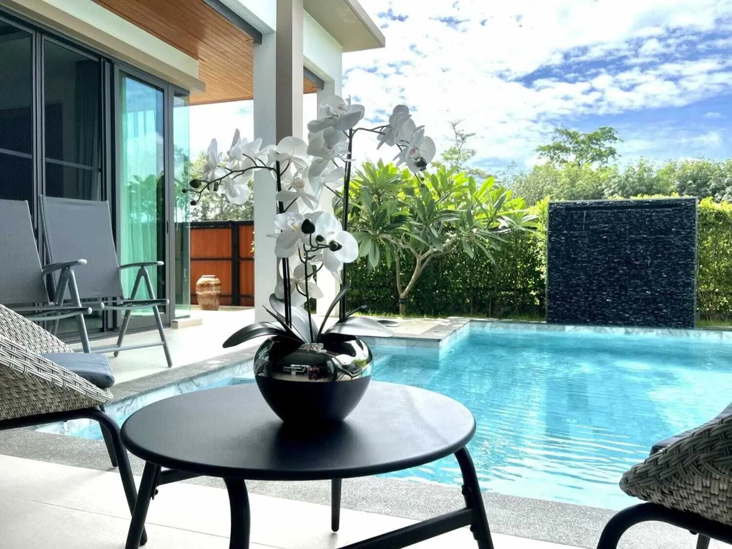 Brand new 3 bedrooms with privtae pool for rent — Thumbnail 9