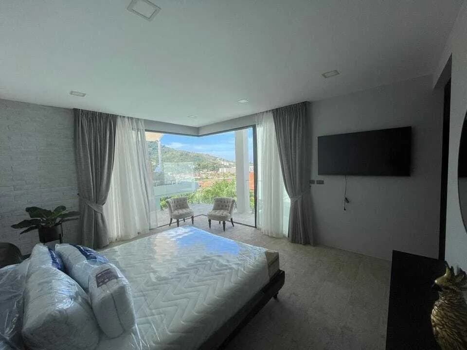 Seaview 6 bedroom villa for Rent in Kamala — Thumbnail 20