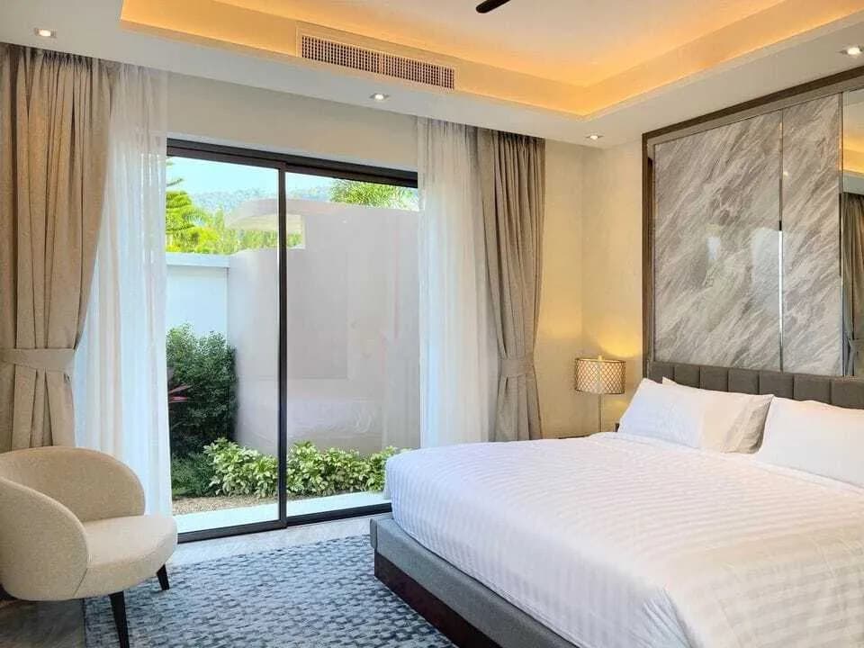 The Breze villa – Luxury 4 bedrooms with private pool for rent in Bangtao — Thumbnail 8