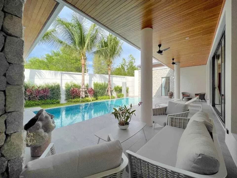 The Breze villa – Luxury 4 bedrooms with private pool for rent in Bangtao — Thumbnail 22