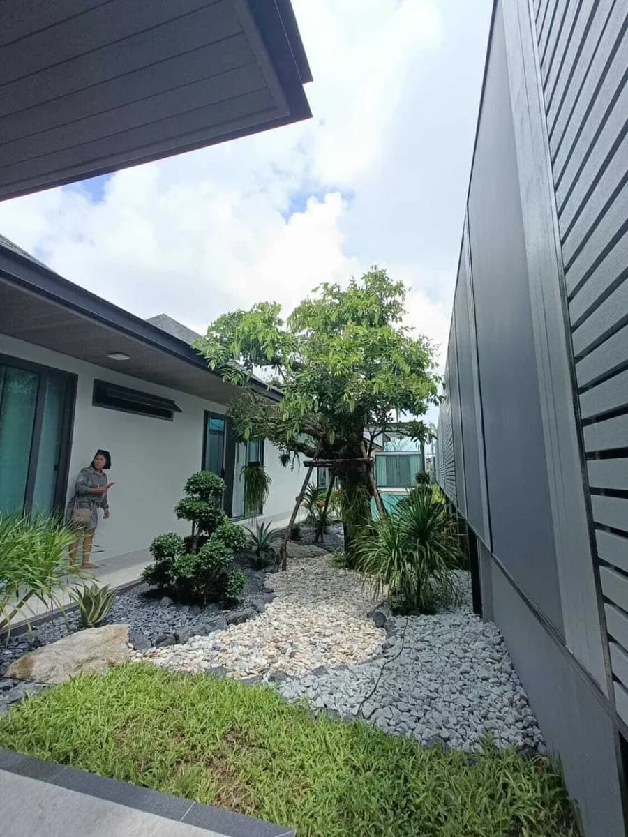 Modern 4 bedroom villa with private pool in Choeng Thale — Thumbnail 14