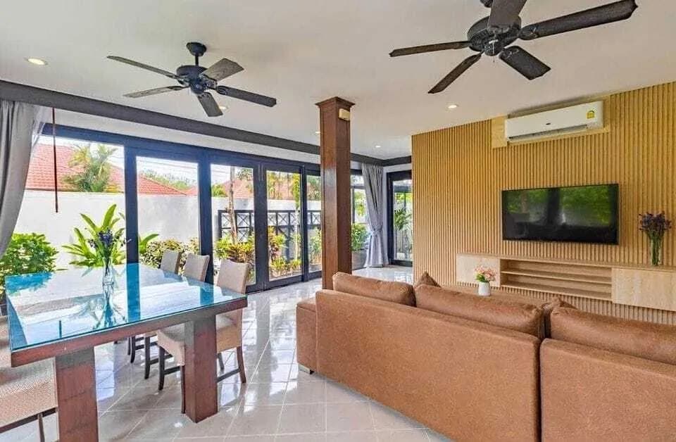3 bedroom with private pool villa in Choeng Thale — Thumbnail 7
