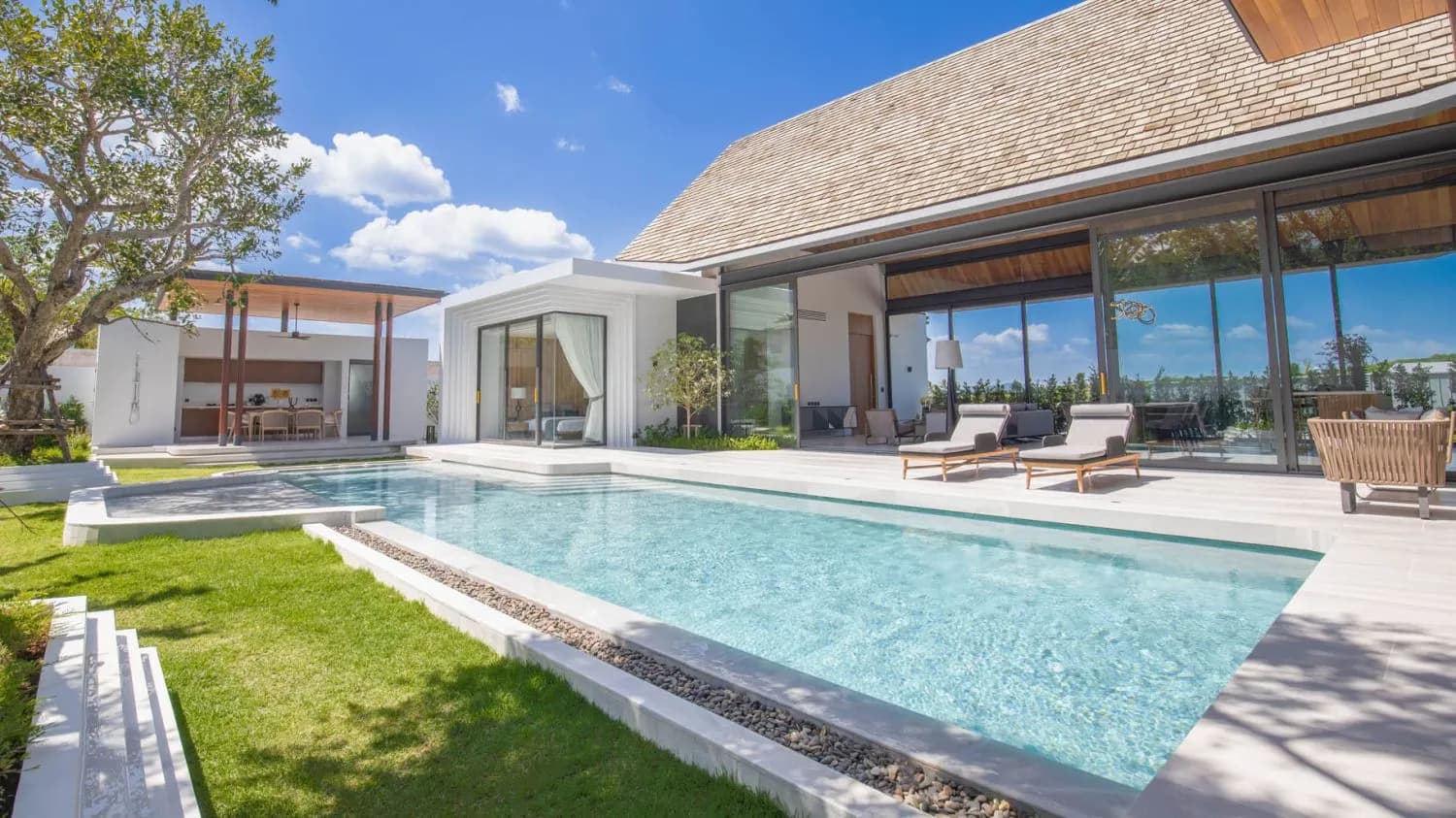 New Luxury Villa 4 Bedroom For Sale in Bangjo-Cherngtalay, Phuket — Thumbnail 25