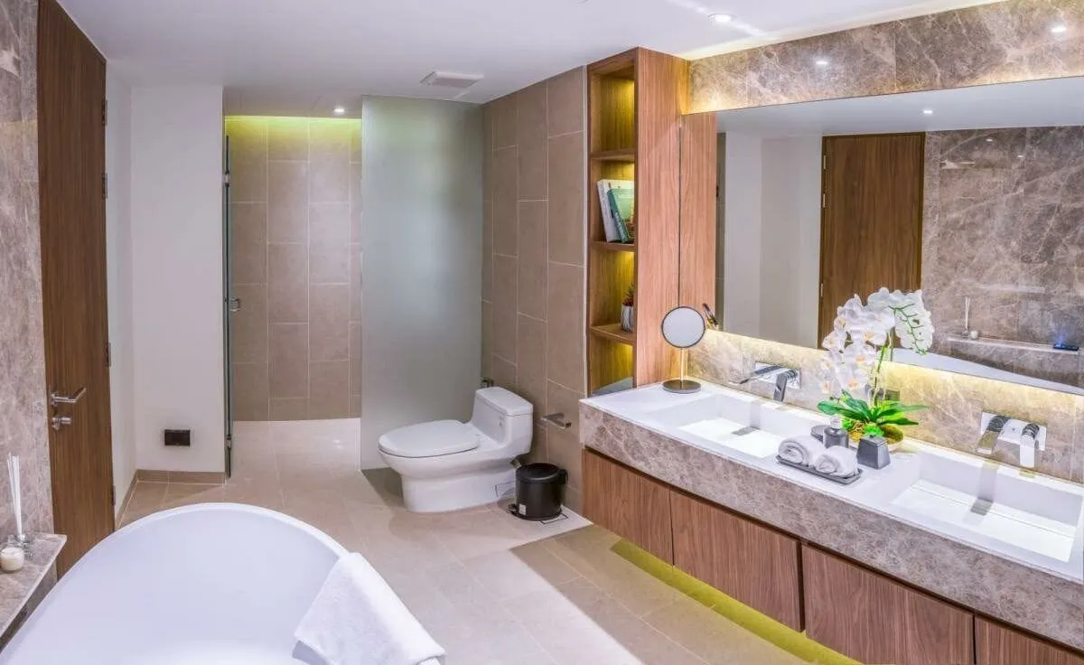Two Bedroom Apartment Pool Access Bangtao Beach — Thumbnail 2