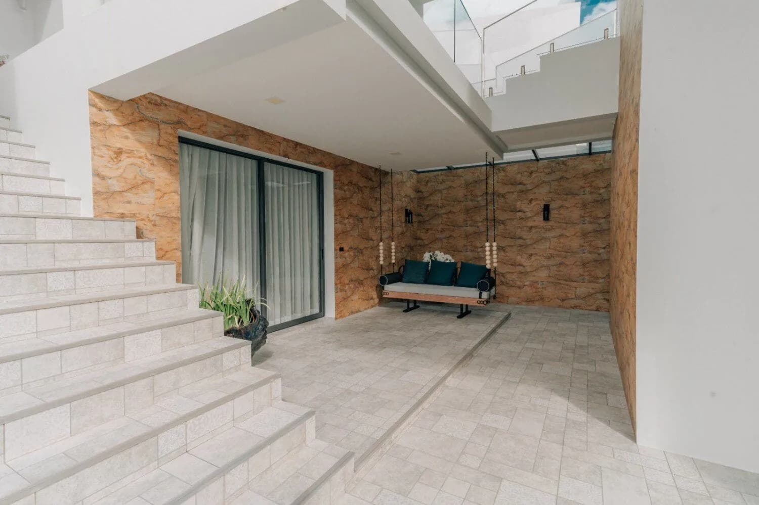 Seaview Large 6 bedroom villa for sale in Kamala — Thumbnail 4