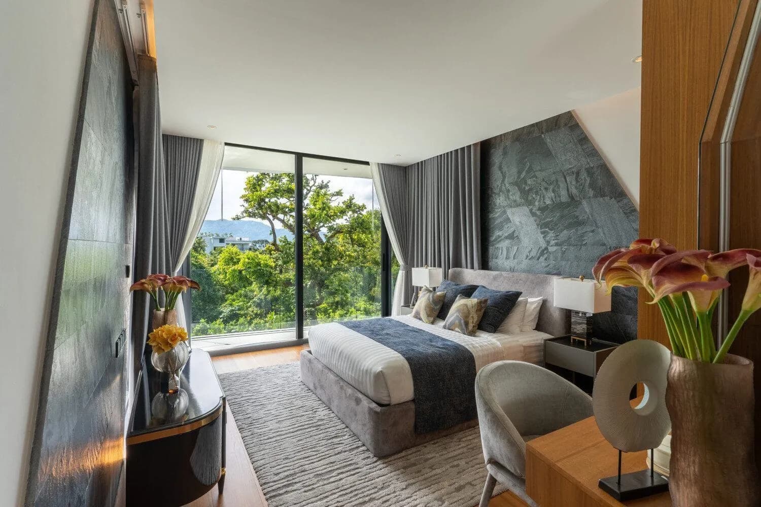5 Bedrooms Mountain View Villa For Sale, Layan, Phuket — Thumbnail 18