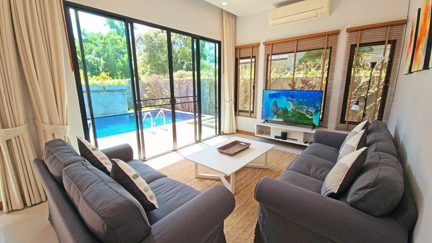 Luxury 3 bedroom villa with private pool for rent in Layan — Thumbnail 19