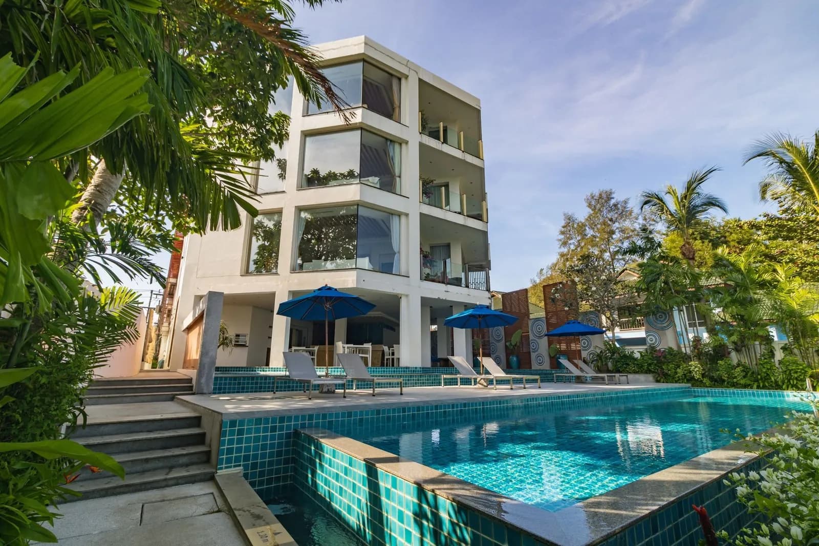 Beachfront 2-Bedroom Apartment for Rent in Bangtao – Prime Location & Stunning Views — Thumbnail 26