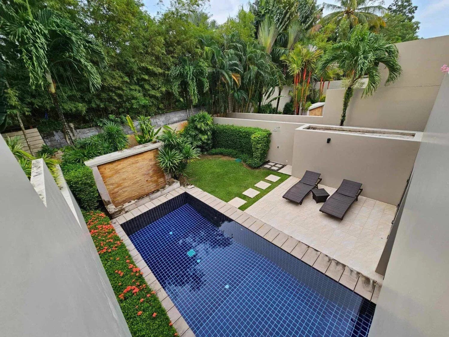 Mountain view 2 bedroom villa with private pool in Bang Tao — Thumbnail 3