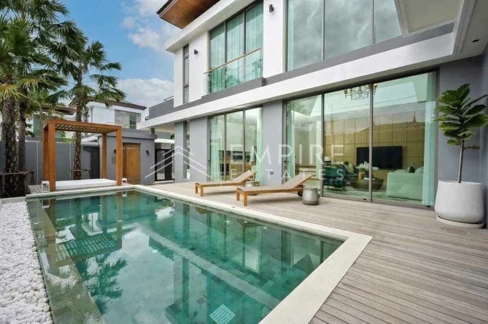 The Teak – 3 bedroom villa for rent in Choeng Thale — Photo 1