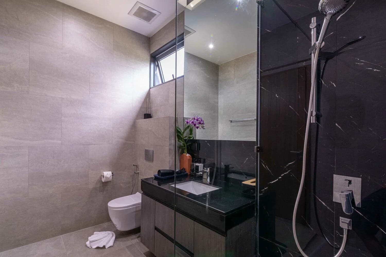 6 Bedrooms Modern Style with Sea View  Private Pool Villa in  Rawai Phuket — Thumbnail 3
