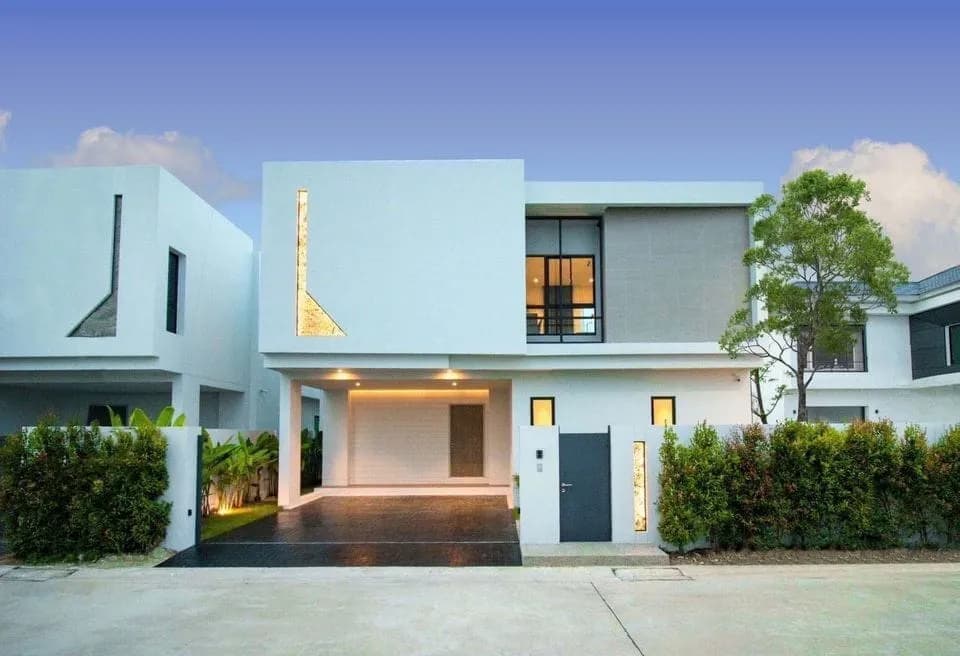 Project F – 3 bedroom villa for rent in Ratsada, Mueang Phuket — Photo 1