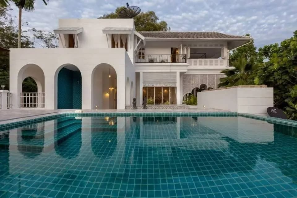 Grand 3-Bedroom Luxury Villa for Rent in Layan, Phuket – 5,600 sqm Tropical Estate — Thumbnail 3