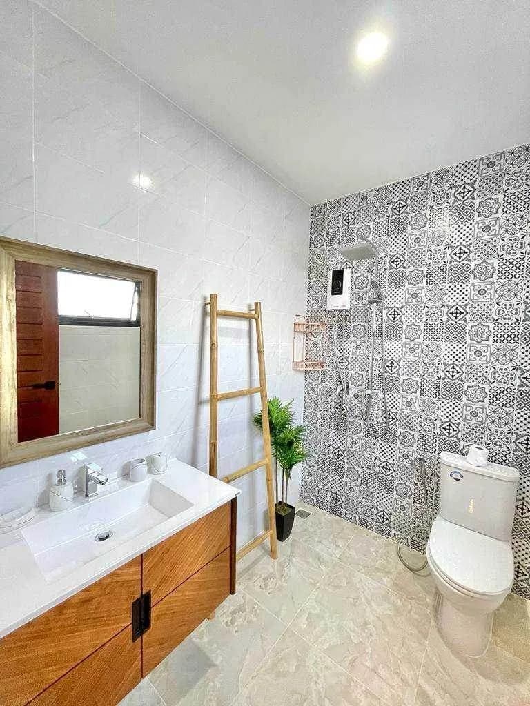 4Bedroom Modern Villa For Sale, Choeng Thale, Phuket — Thumbnail 7