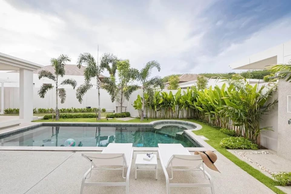 Trichada Tropical Pool Villa – 3 bedrooms with private pool for rent in Choeng Thale — Thumbnail 3