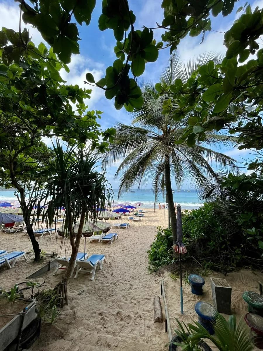 Condominium 36 sqm. for Sale In Nai-Harn ,Rawai Phuket — Photo 1