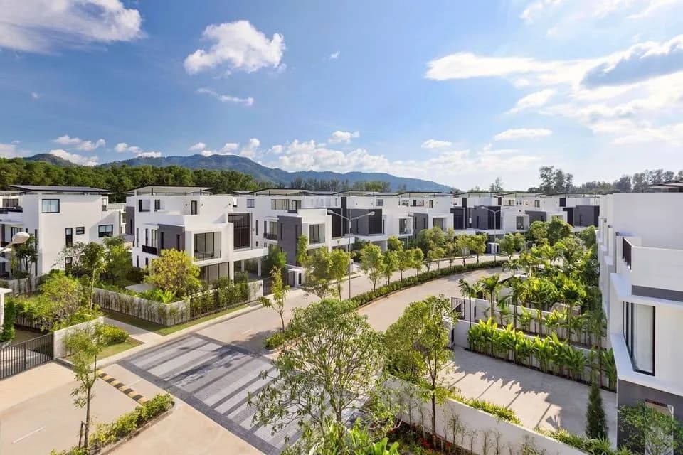 Laguna Park 4 bedrooms House for rent in Choeng Thale — Photo 1